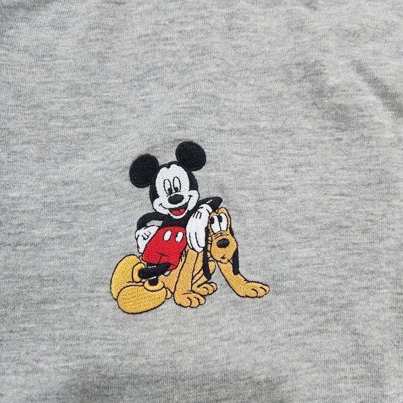 Disney Mickey Unlimited Mens T-Shirt Long Sleeves Gray Small Graphic Pluto NWT - Picture 4 of 8